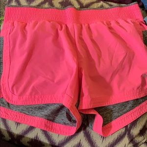 Large women’s Xersion shorts
